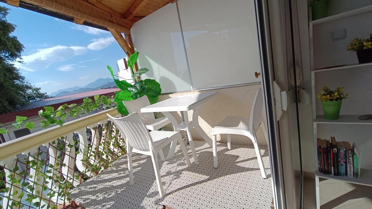 Beach Apartment With Beach Chairs N.1 Utjeha Buitenkant foto